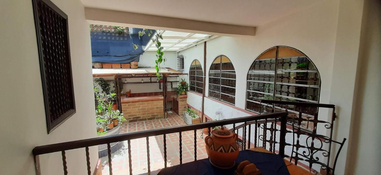 Villa Del Prado Меделин Екстериор снимка