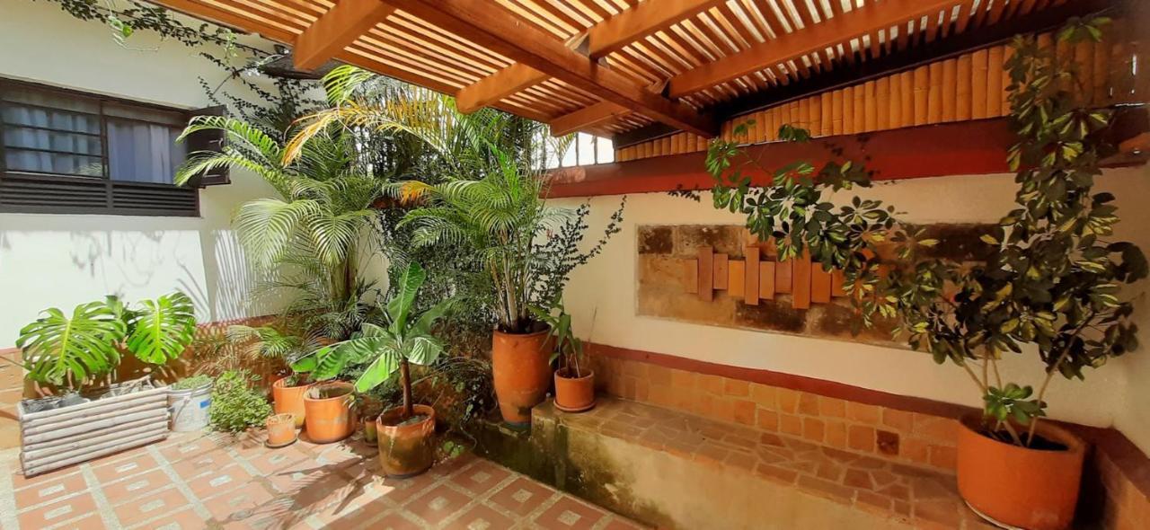 Villa Del Prado Меделин Екстериор снимка