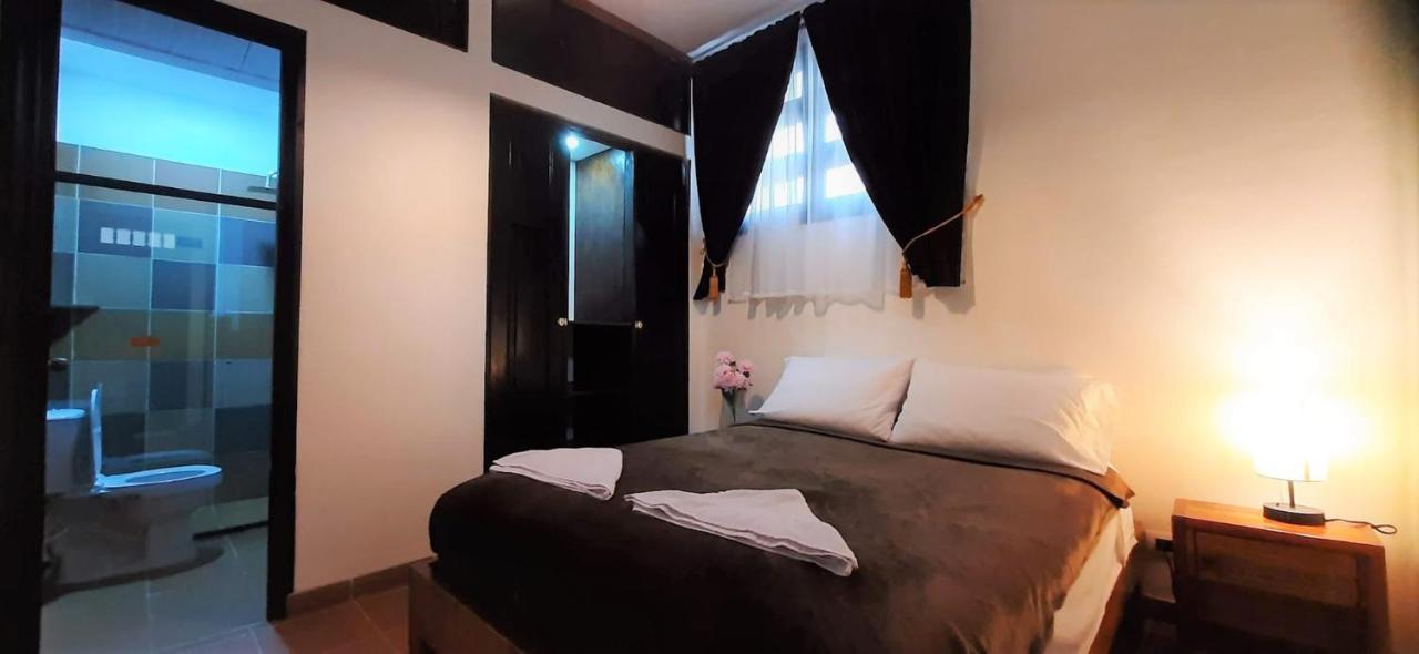 Villa Del Prado Меделин Екстериор снимка